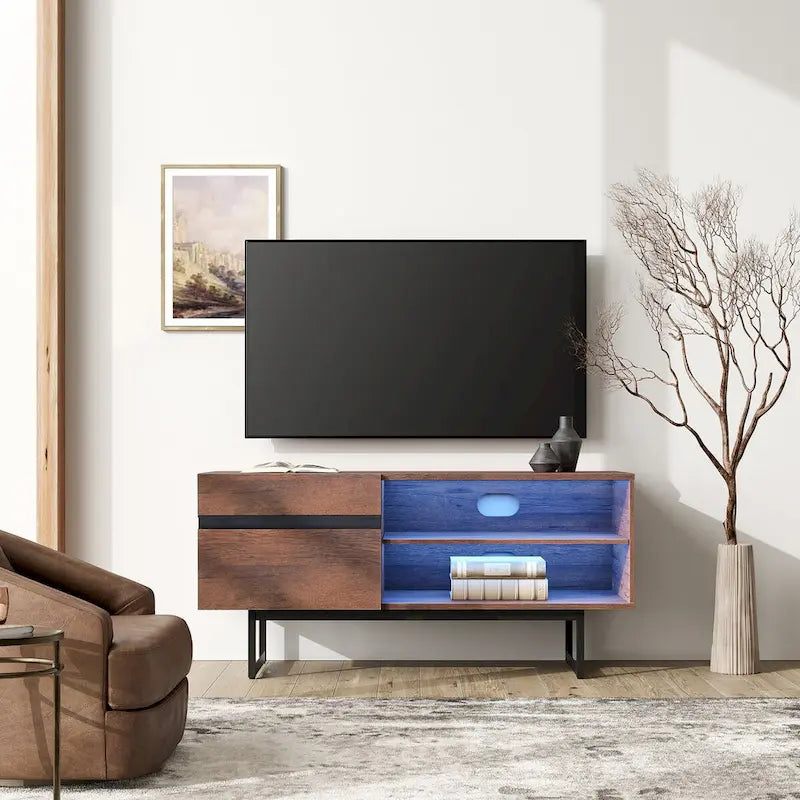 Moderní TV stolek pro televize až do 55" s úložnými skříňkami